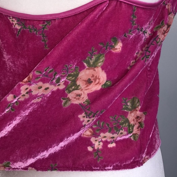 💕 VICTORIA’S SECRET velvet floral cropped cami size XL pink burnout roses - Picture 5 of 5